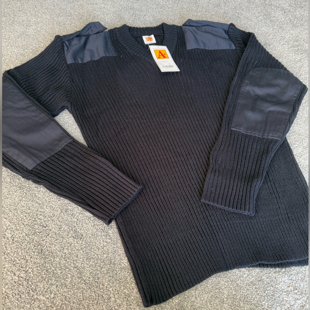 Men’s sweater